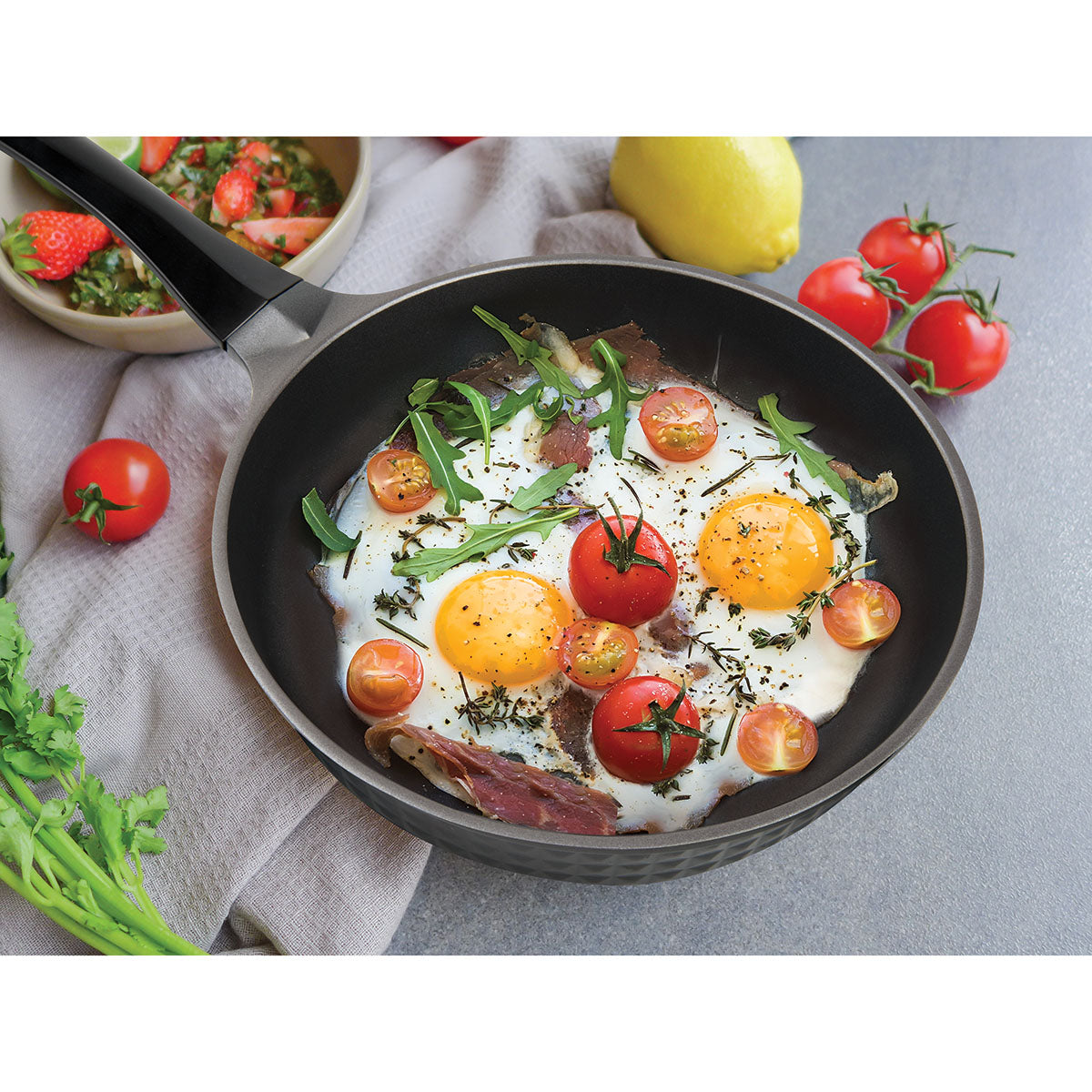 MASTERPAN Nonstick Frypan & Skillet, 9.5
