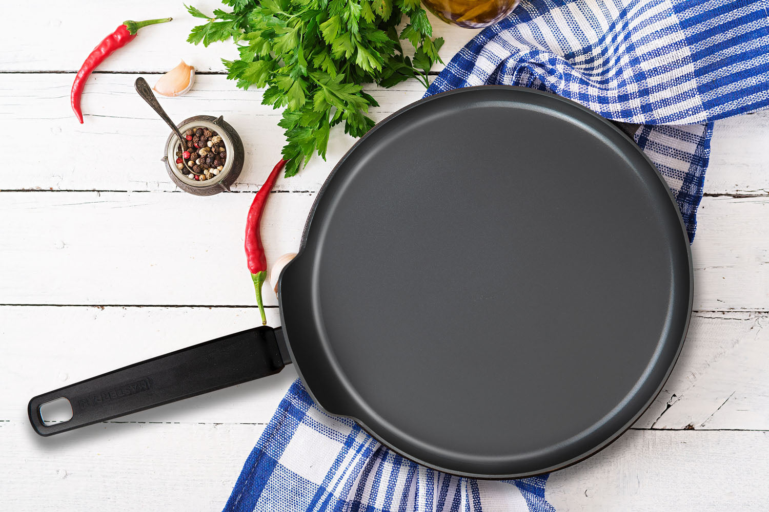 MasterPan MP-182 11 in. Griddle & Pancake Pan - Healthy Ceramic Non-Stick Aluminium Cookware with Stainless Steel Chefs Handle